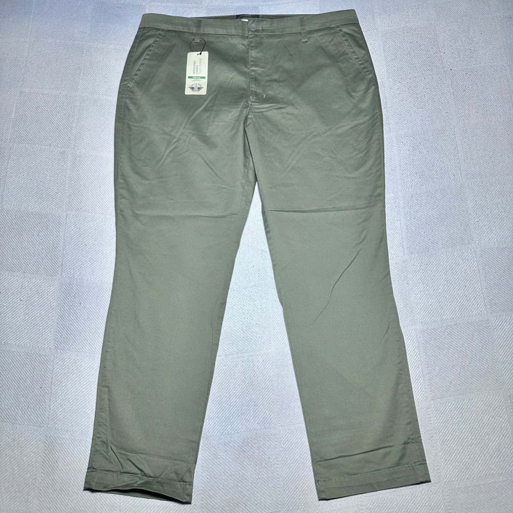NEW Dockers Weekend Chino Pants Men 33R (37x28) Slim Ankle Stretch Comfort Green